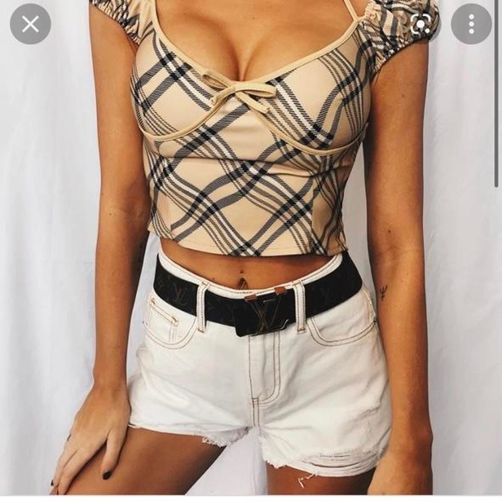 Sold out Carmel top🤩